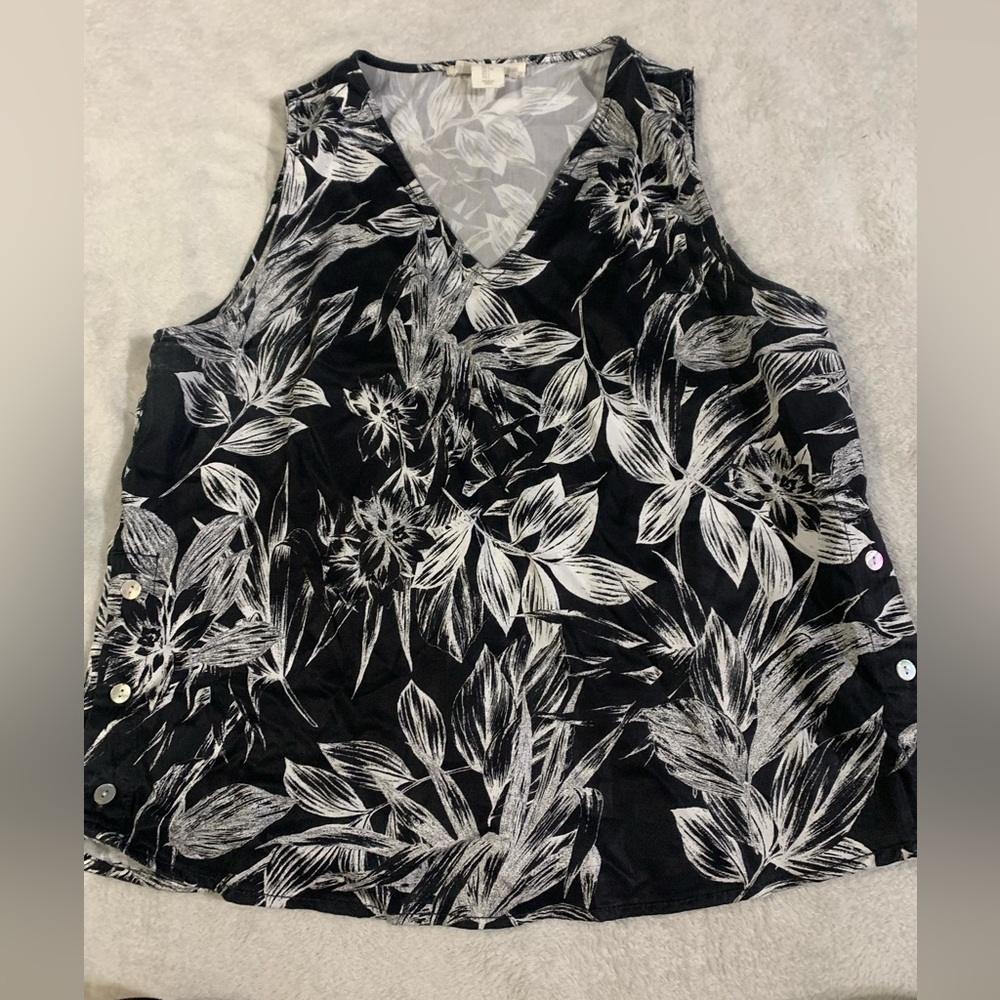 Size Large Top